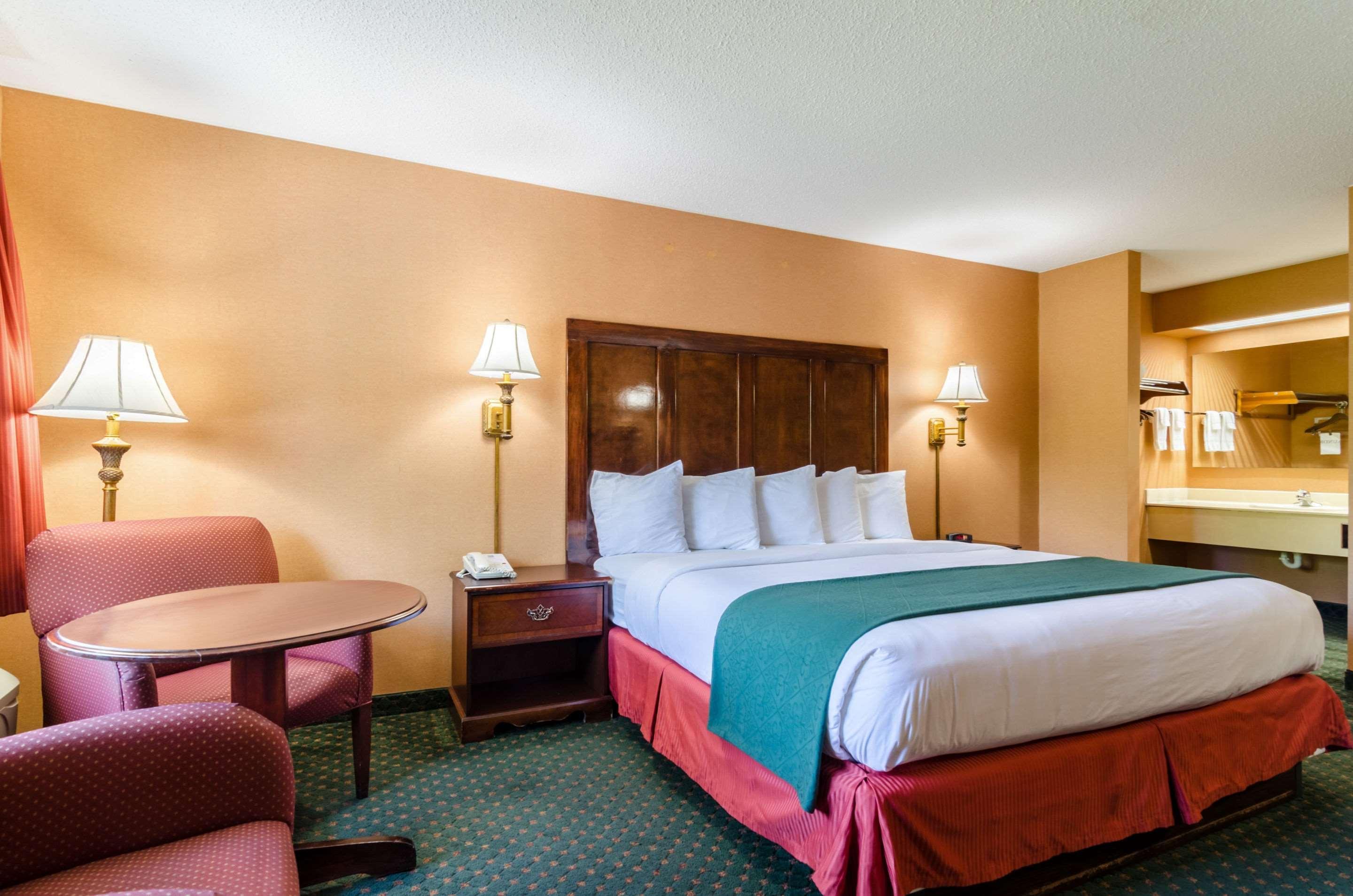 Quality Inn Eureka Springs South Екстериор снимка